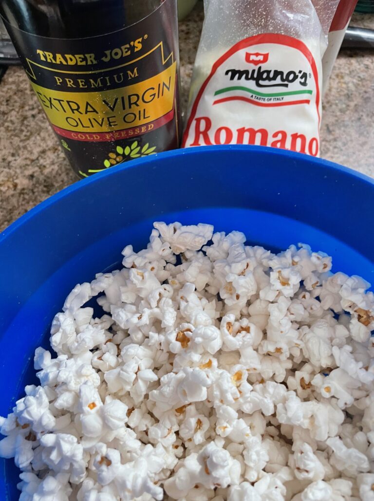 Cheesy Popcorn