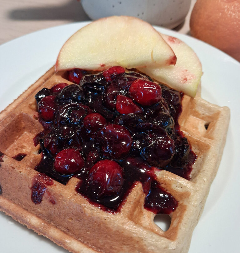 Quick & Easy Oat Waffles